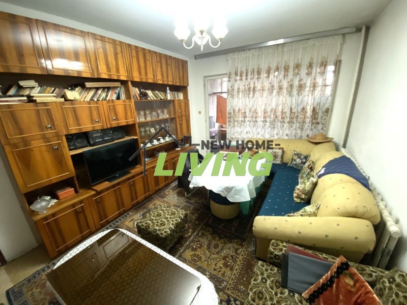 Продава  3-стаен град Пловдив , Тракия , 92 кв.м | 13340366