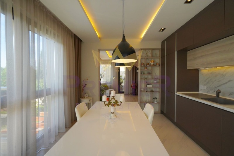 Продава  4-стаен град Варна , м-т Долна Трака , 143 кв.м | 96674178