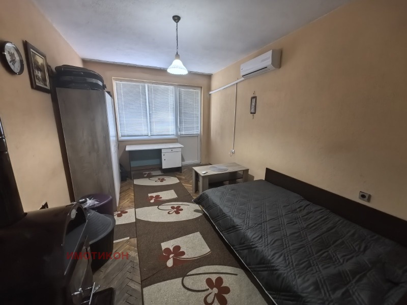 En venta  3+ dormitorios región Sliven , Nova Zagora , 145 metros cuadrados | 89197754