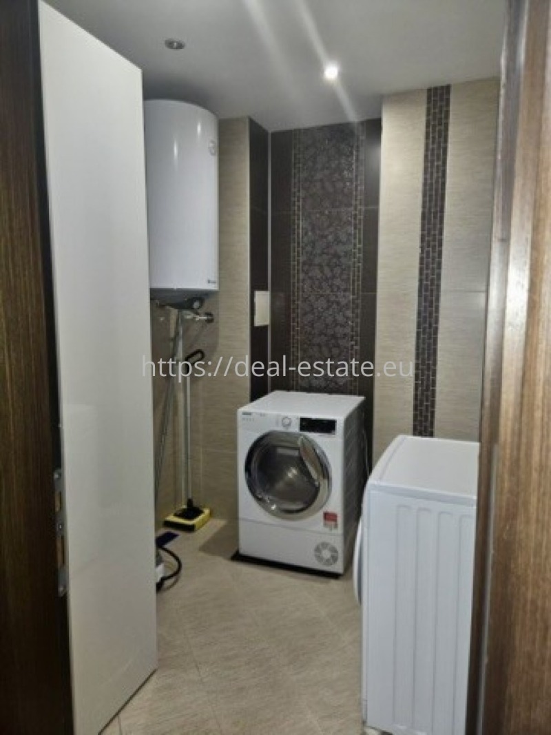 Na sprzedaż  3+ sypialni Blagoewgrad , Szirok centar , 125 mkw | 77509079 - obraz [10]