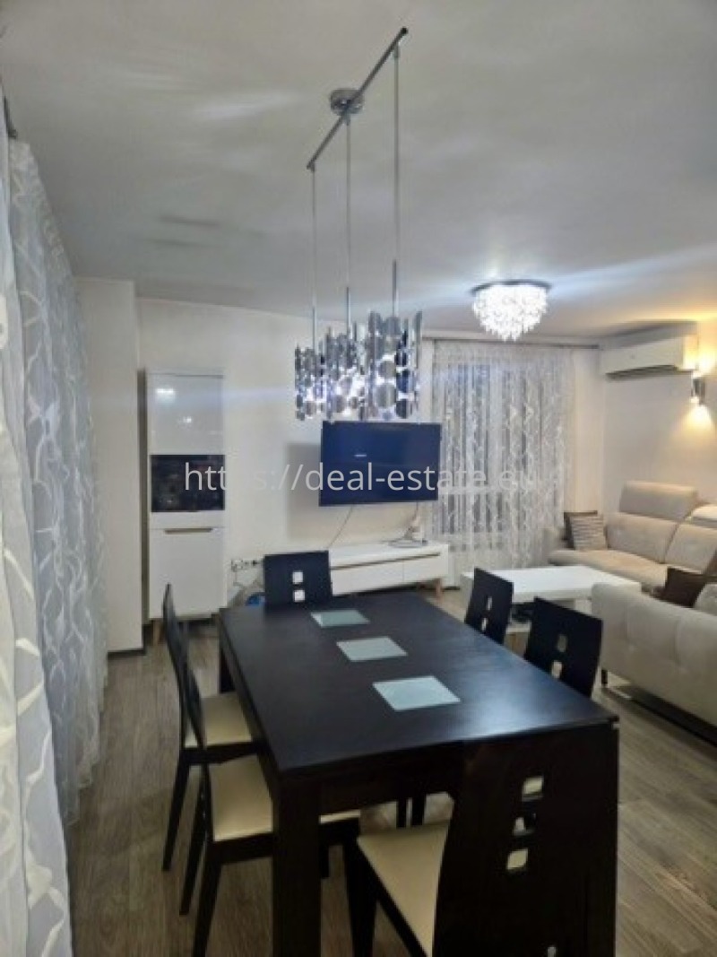 Na sprzedaż  3+ sypialni Blagoewgrad , Szirok centar , 125 mkw | 77509079 - obraz [2]