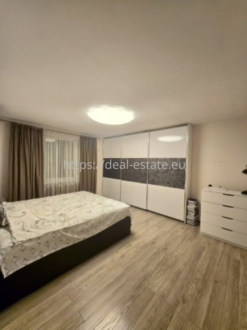 Na sprzedaż  3+ sypialni Blagoewgrad , Szirok centar , 125 mkw | 77509079 - obraz [7]