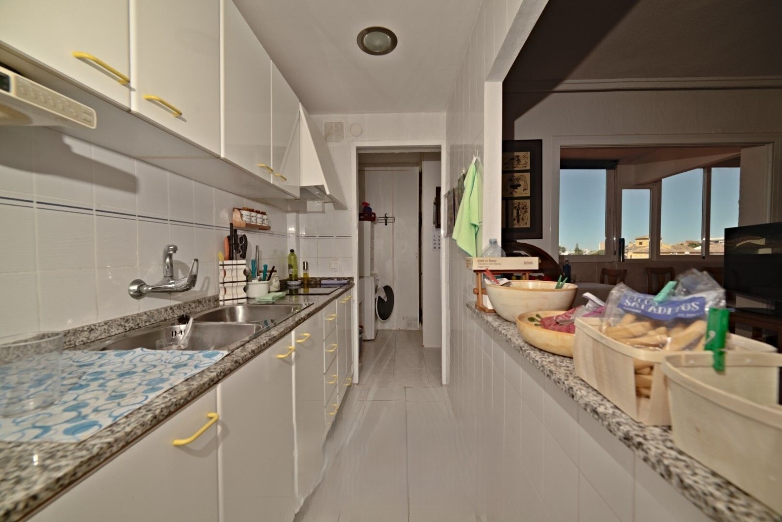 Продава 2-СТАЕН, гр. Хасково, Център, снимка 3 - Апартаменти - 54307382