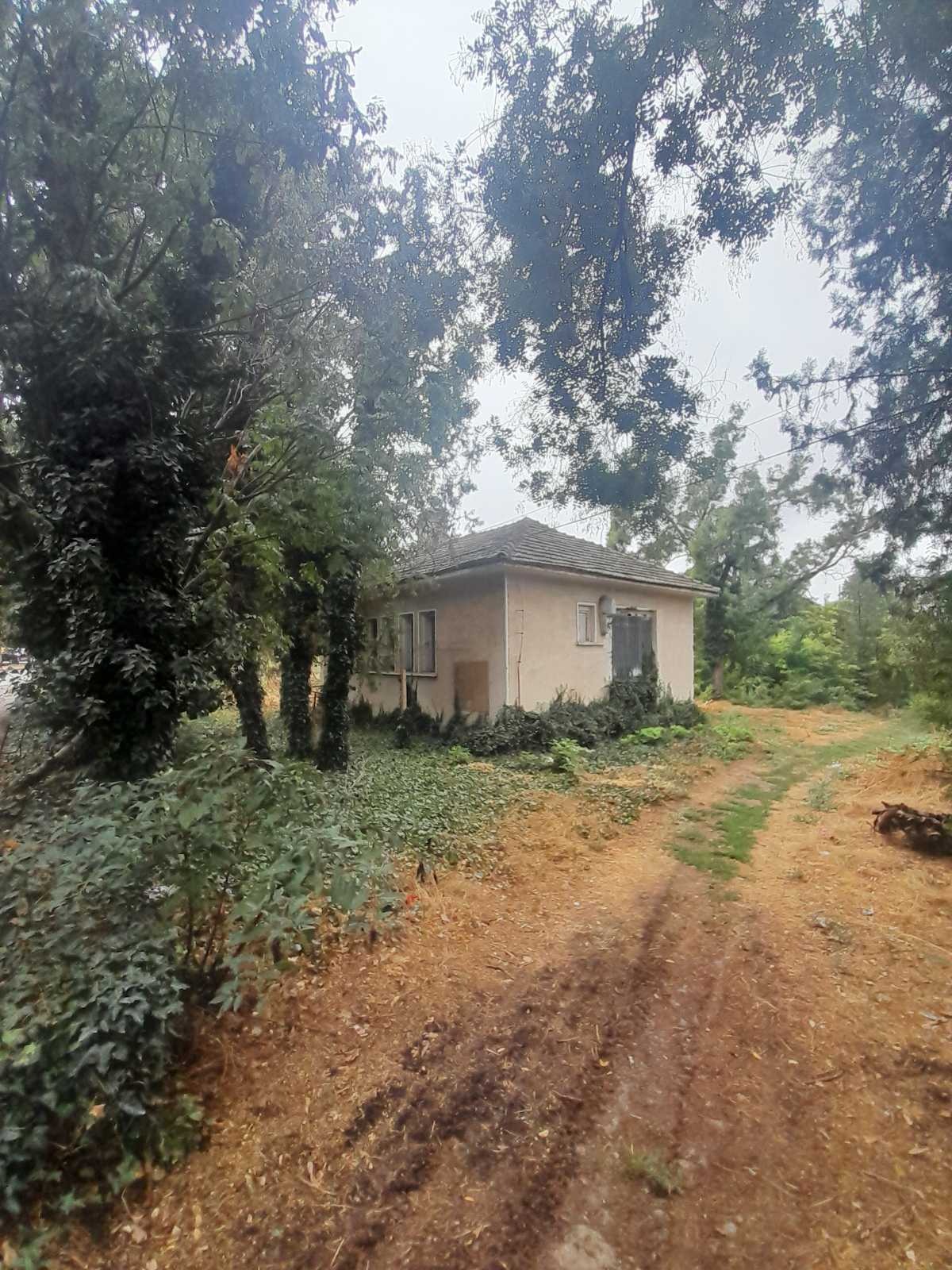 Продава КЪЩА, с. Божурица, област Плевен, снимка 2 - Къщи - 54375697