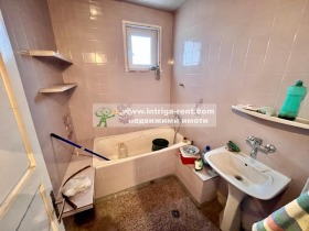 2 bedroom Mladezhki halm, Haskovo 5