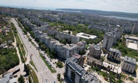 3+ sovrum Vazrajdane 2, Varna 1