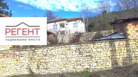 Продажба на имоти в с. Крушево, област Габрово - изображение 2 