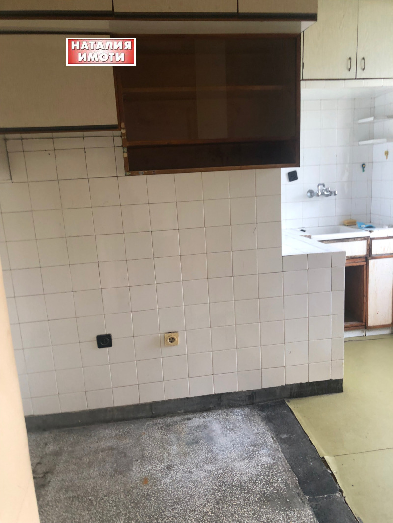 Te koop  2 slaapkamers Plovdiv , Kjutsjuk Parizj , 98 m² | 22535523 - afbeelding [3]