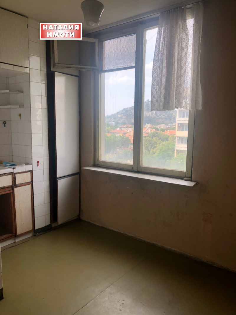 Te koop  2 slaapkamers Plovdiv , Kjutsjuk Parizj , 98 m² | 22535523 - afbeelding [2]