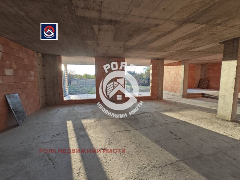 In vendita  Casa regione Plovdiv , Izbeglii , 275 mq | 97139934 - Immagine [8]