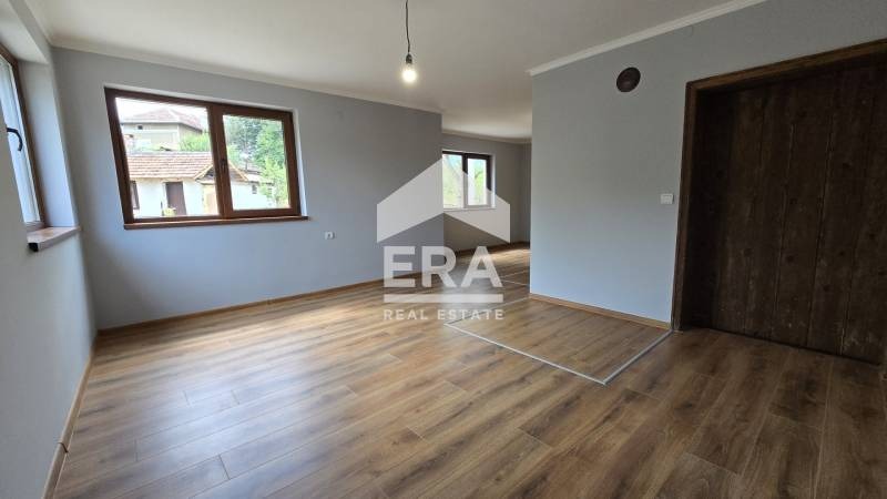 Продава КЪЩА, с. Русаля, област Велико Търново, снимка 5 - Къщи - 53823189