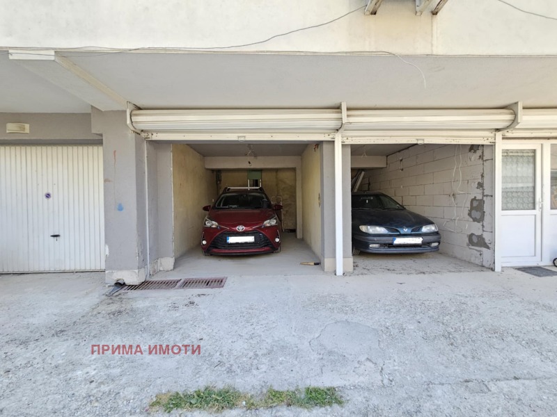Продава  Гараж град Варна , Цветен квартал , 31 кв.м | 86048116