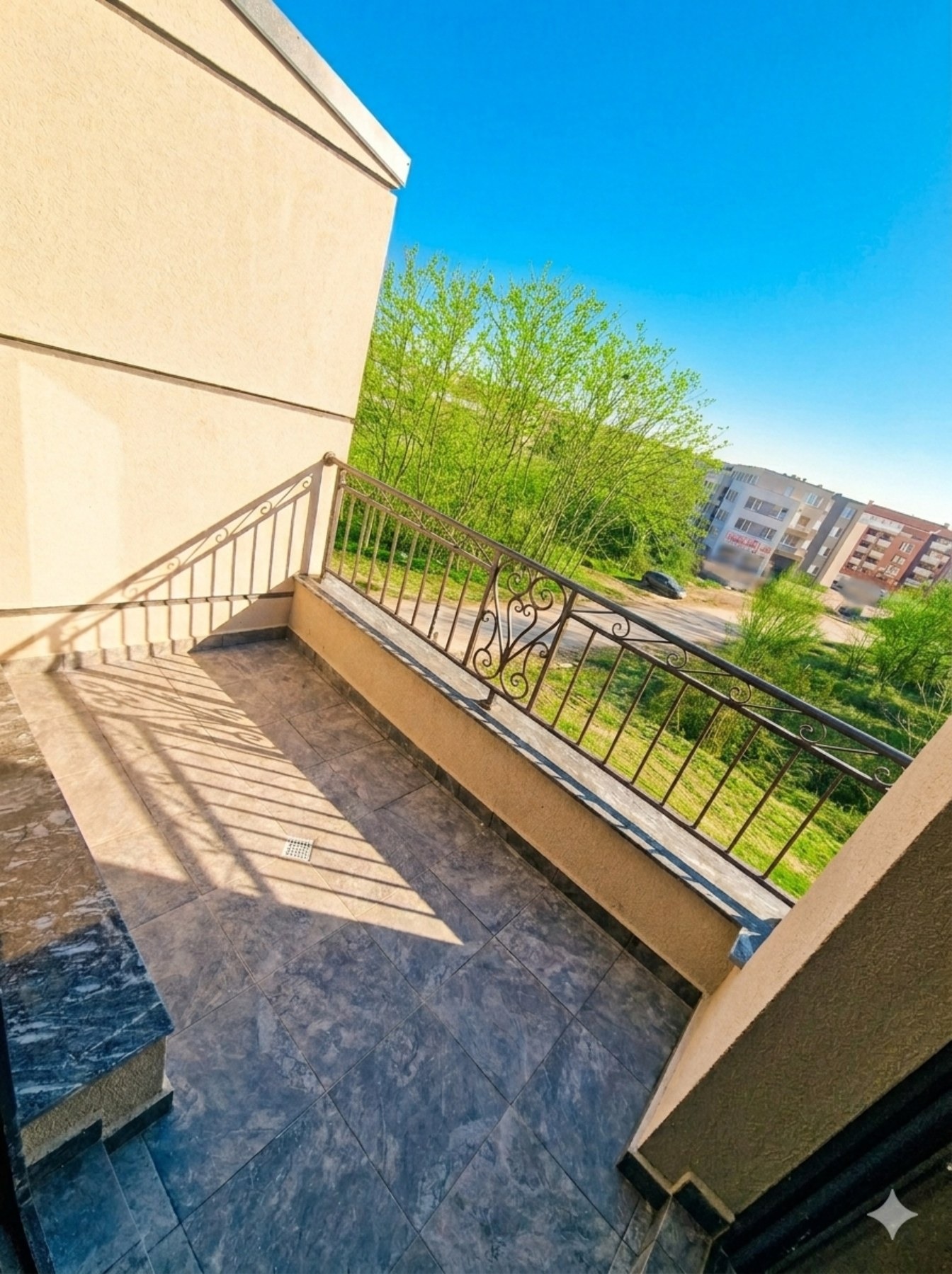 Продава 2-СТАЕН, гр. Пловдив, Остромила, снимка 12 - Апартаменти - 53679079