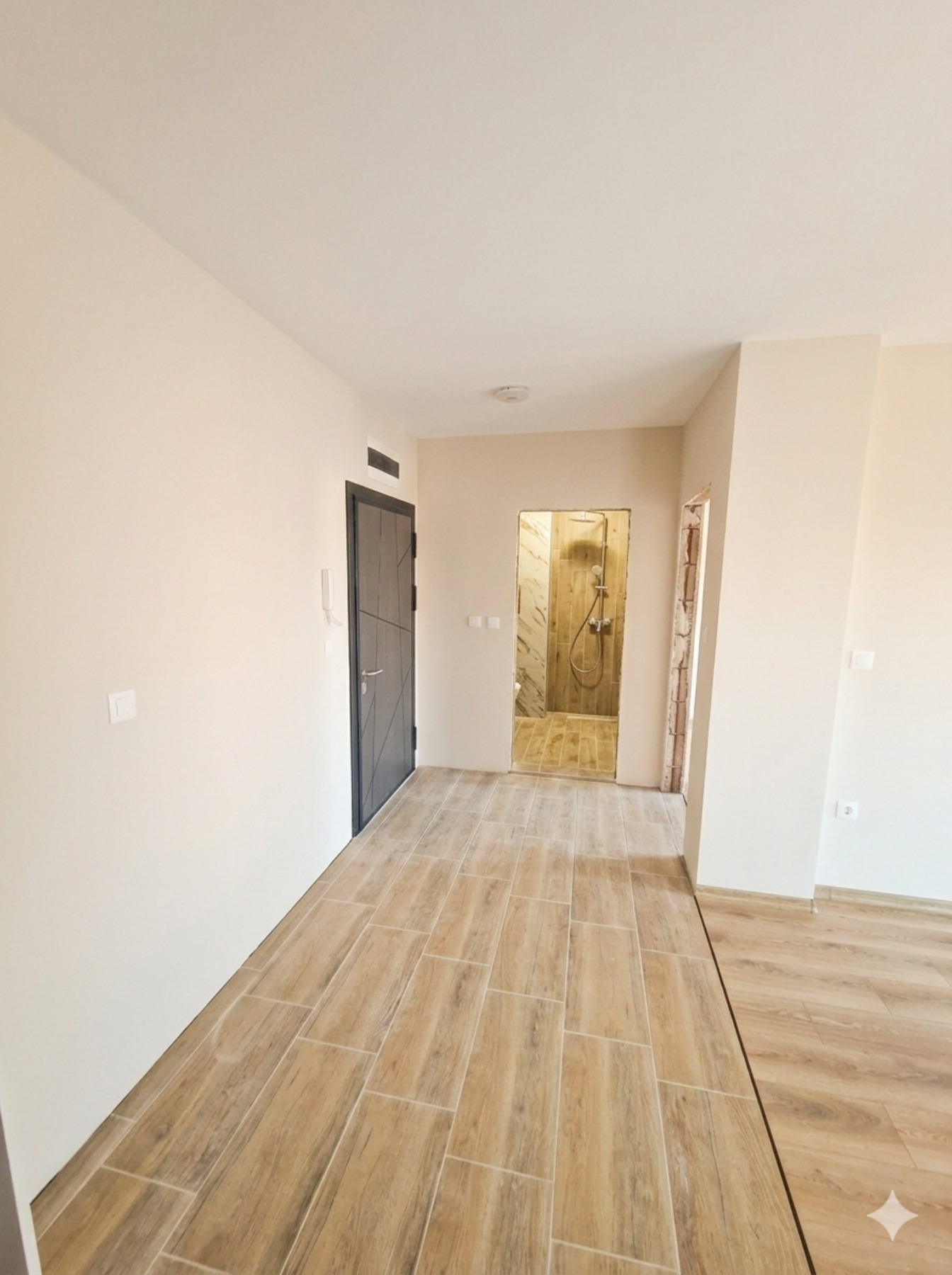 Продава 2-СТАЕН, гр. Пловдив, Остромила, снимка 5 - Апартаменти - 53679079