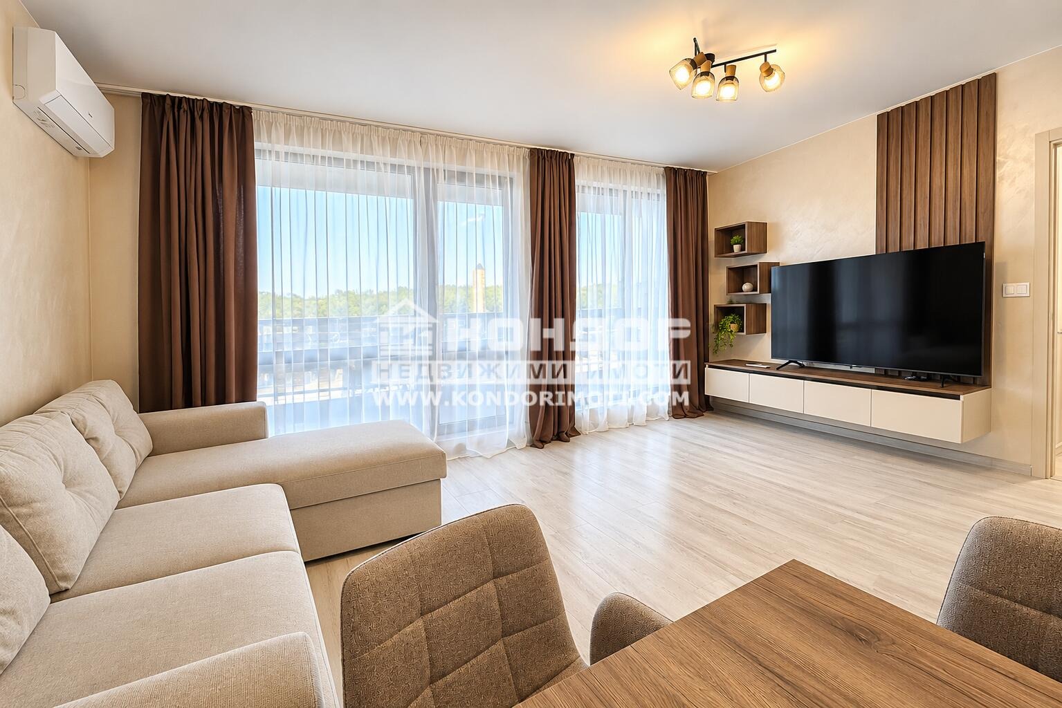Продава 2-СТАЕН, гр. Пловдив, Остромила
