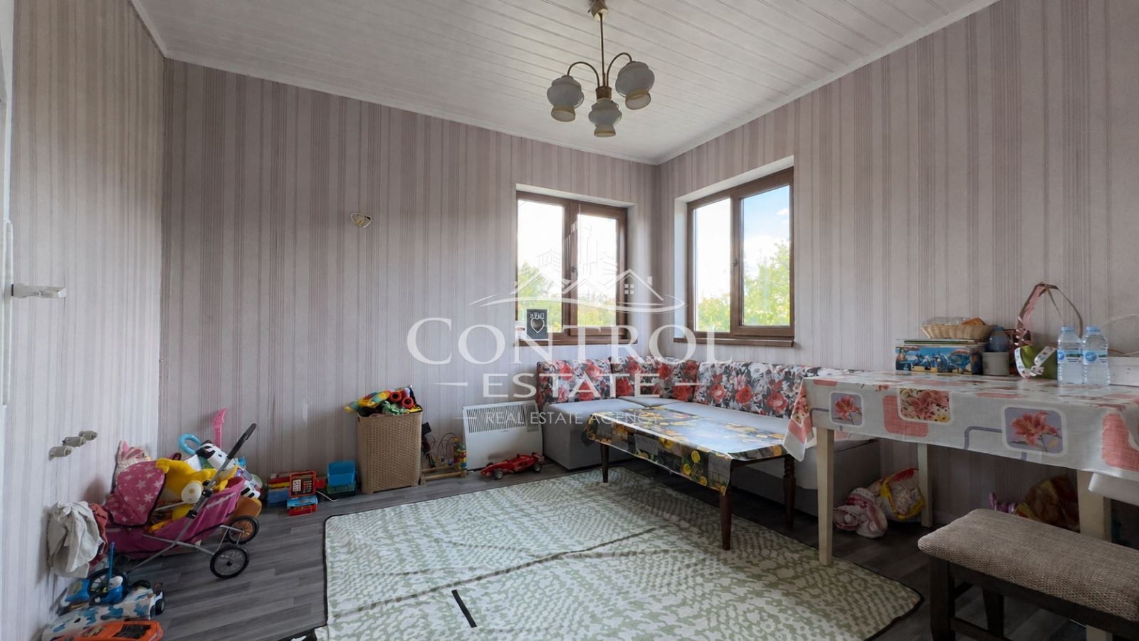 Продава КЪЩА, с. Първомайци, област Велико Търново, снимка 9 - Къщи - 54931317