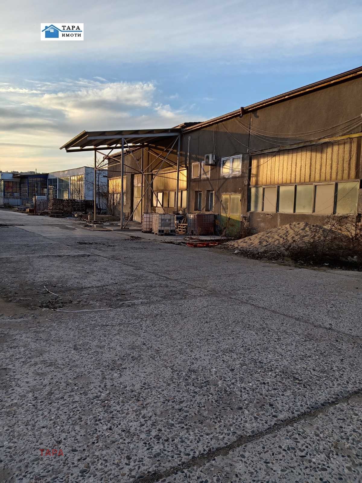 Продава ПРОМ. ПОМЕЩЕНИЕ, гр. Монтана, Промишлена зона, снимка 4 - Производствени сгради - 53722730