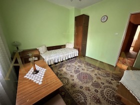 3-стаен град Пловдив, Тракия 9