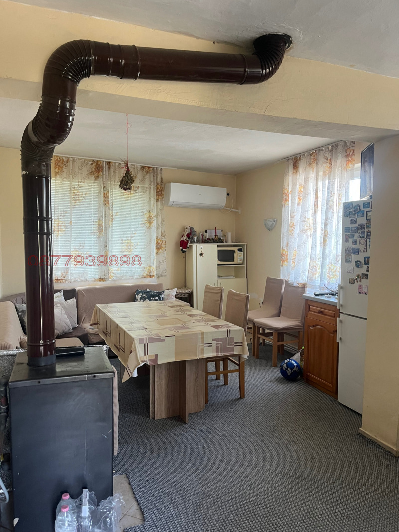 Продава  Къща област Враца , с. Мраморен , 220 кв.м | 89726541 - изображение [8]