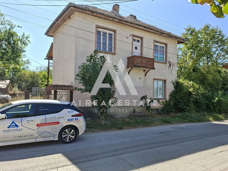 Продава КЪЩА, област Плевен, с. Бохот • 40852 € • 33267819 — Holmes.bg