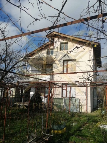 Продава КЪЩА, с. Ливада, област Бургас, снимка 2 - Къщи - 54930406