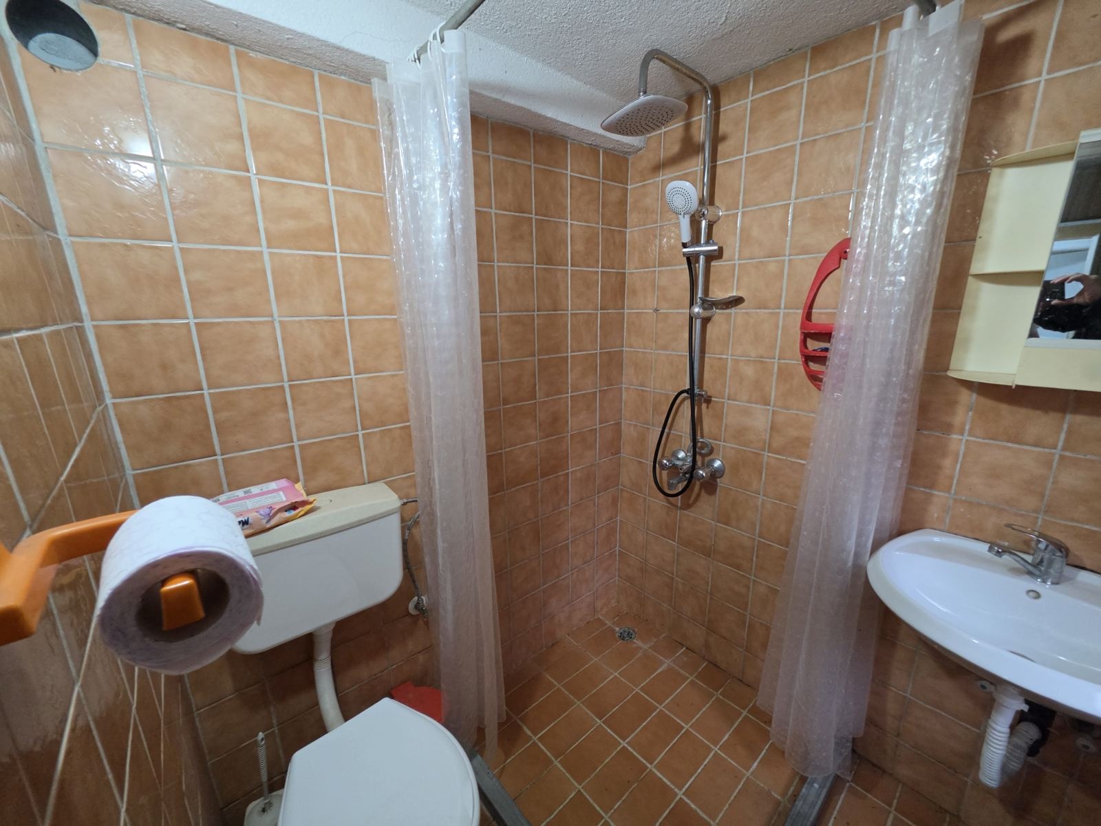 Продава КЪЩА, гр. Шипка, област Стара Загора, снимка 9 - Къщи - 56486914