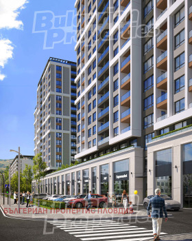 Продава 2-стаен град Пловдив Гагарин - [1] 