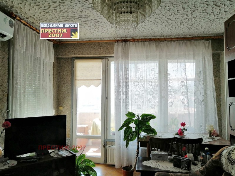 Продава 3-СТАЕН, гр. Шумен, Добруджански, снимка 6 - Апартаменти - 52546040