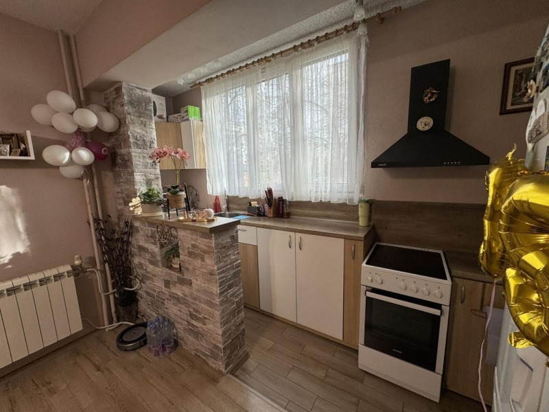 Продава 3-СТАЕН, гр. София, Дружба 1, снимка 3 - Апартаменти - 52548080