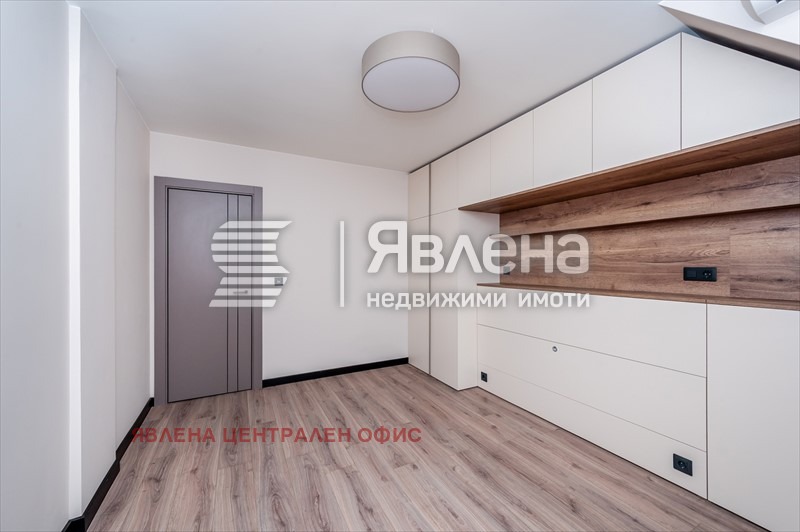 Продава 4-СТАЕН, гр. София, Център, снимка 14 - Апартаменти - 53426277