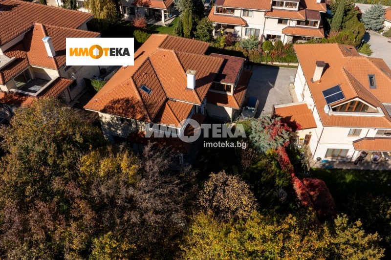 Продава КЪЩА, гр. Варна, м-т Манастирски рид, снимка 15 - Къщи - 48305743