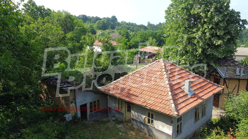 Продава  Къща, област Габрово, с. Куманите • 25 000 EUR • ID 82699765 — holmes.bg - [1] 
