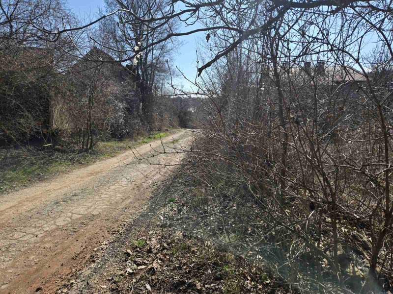 Продава ПАРЦЕЛ в област Перник, с. Старо село - 1306 кв.м / 34 000 € » 66 498.22 лв.