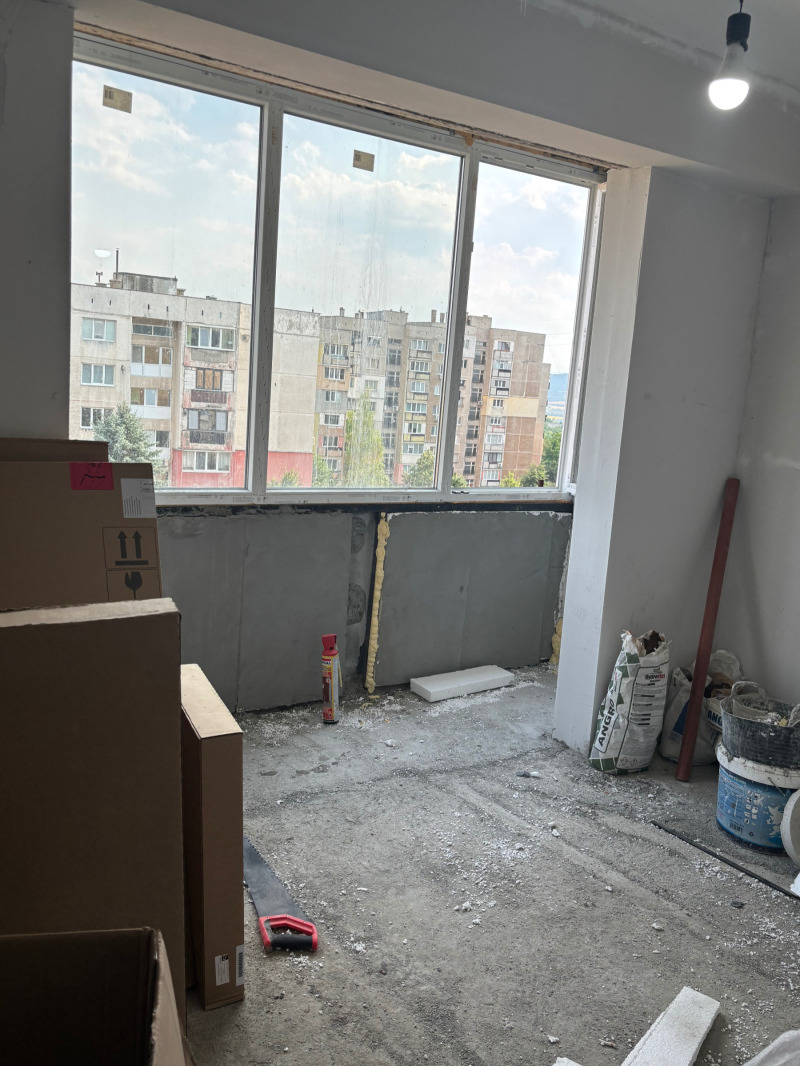 Продава  1-стаен област Перник , гр. Радомир , 40 кв.м | 49564094 - изображение [6]