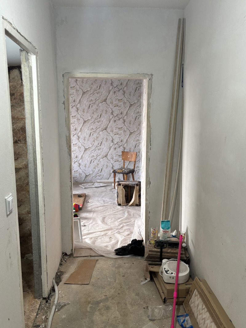 Продава  1-стаен област Перник , гр. Радомир , 40 кв.м | 49564094 - изображение [4]