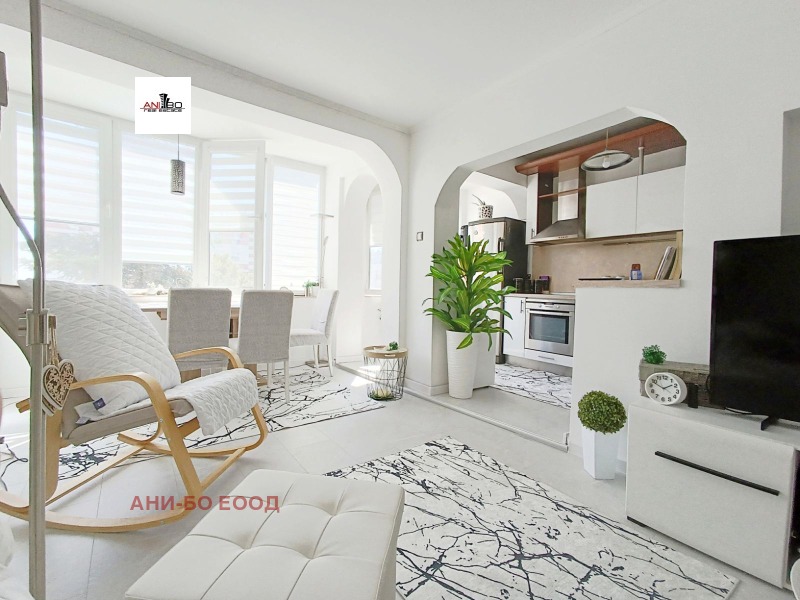 Na sprzedaż  2 sypialnie Warna , Czajka , 82 mkw | 27415245 - obraz [2]