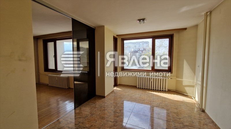 Продава 3-СТАЕН, гр. София, Младост 2