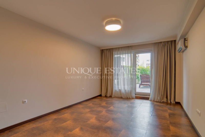 Продава 4-СТАЕН, гр. София, Гео Милев, снимка 12 - Апартаменти - 52360199