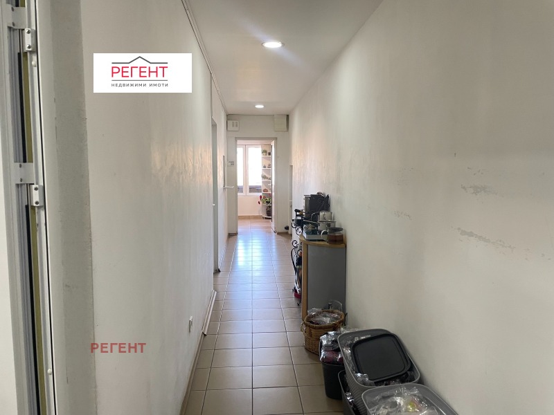 Продава ОФИС, област Габрово, гр. Трявна • 80000 € / 156466.40 лв. • 85044642 1