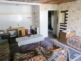 1 Schlafzimmer Laki, region Plowdiw 11