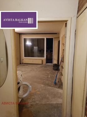 1 soverom Belite brezi, Sofia