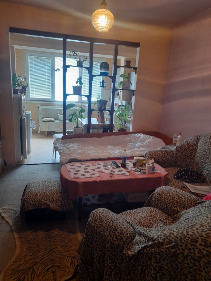 Eladó  1 hálószoba régió Sofia , Svoge , 64 négyzetméter | 25469685