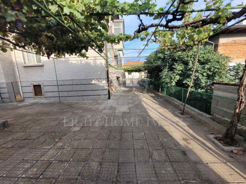 En venta  Piso de la casa región Plovdiv , Karlovo , 220 metros cuadrados | 34685242 - imagen [11]