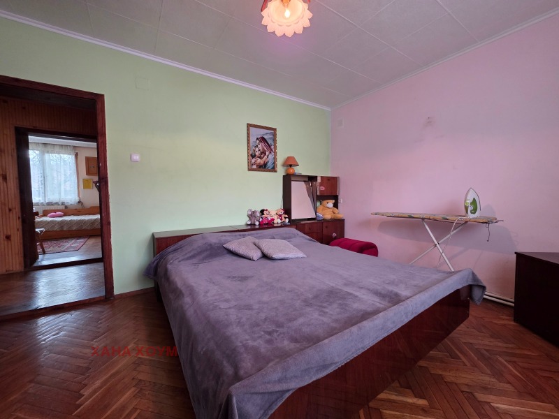 Продава КЪЩА, гр. Априлци, област Ловеч, снимка 7 - Къщи - 52688554