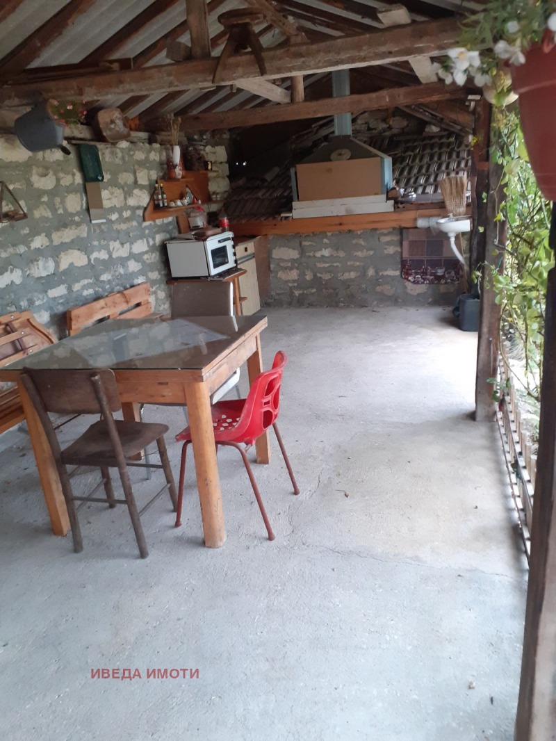 Продава КЪЩА, с. Генерал Киселово, област Варна, снимка 6 - Къщи - 52822901