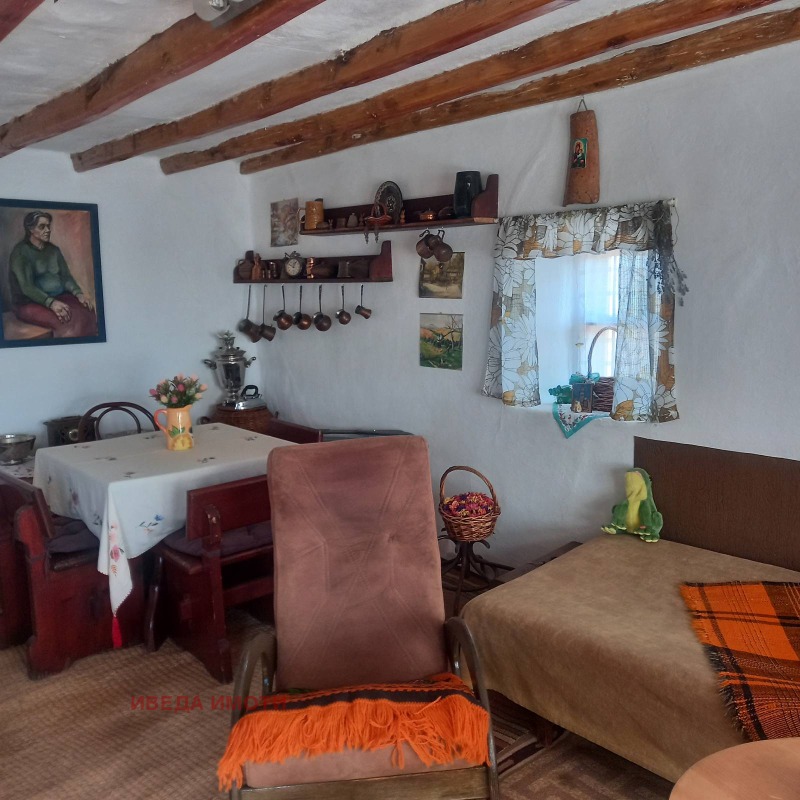 Продава КЪЩА, с. Генерал Киселово, област Варна