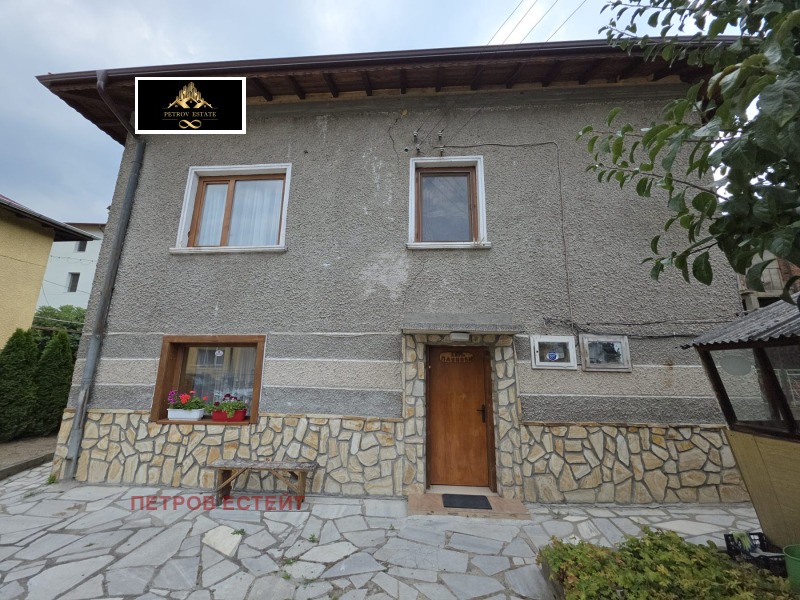 Продава КЪЩА в област Пазарджик, гр. Велинград - 172 кв.м / 259 555 € » 507 645.46 лв., ПЕТРОВ ЕСТЕЙТ