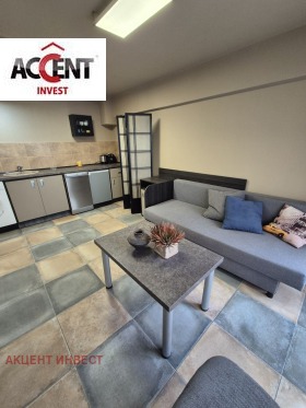 ГАРАЖ, ПАРКОМЯСТО, 33 m2