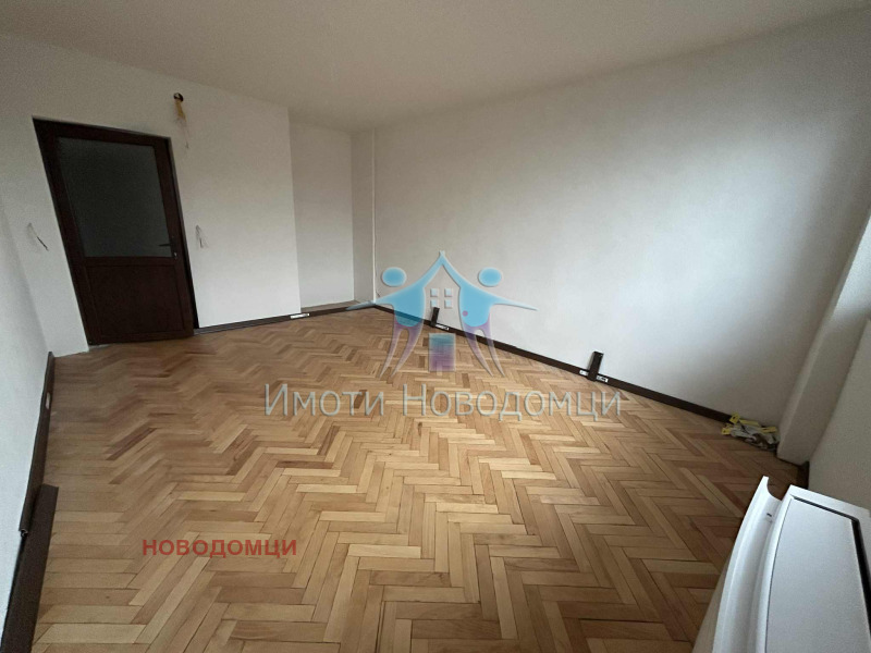 Продава 1-СТАЕН, гр. Шумен, Болницата, снимка 2 - Апартаменти - 52390492