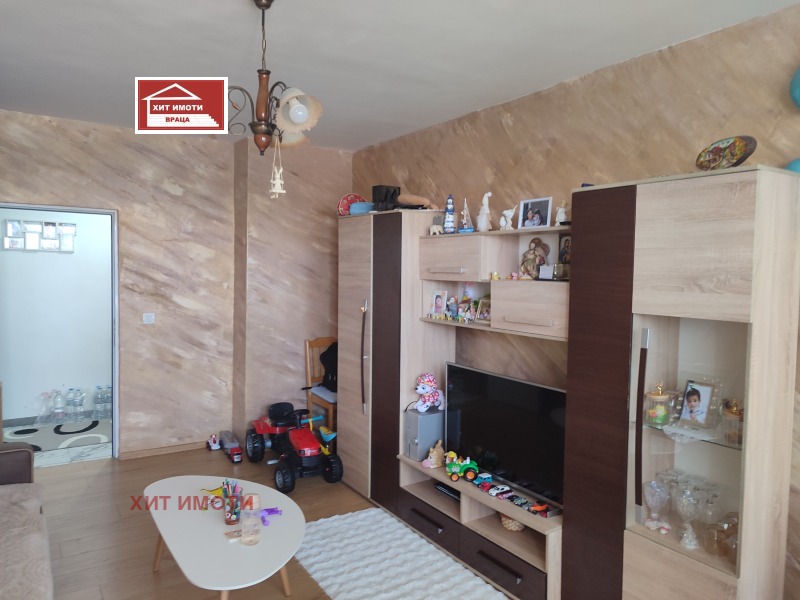 Продава  2-стаен град Враца , Дъбника , 74 кв.м | 21633266